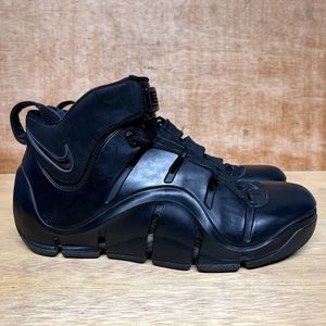 Nike Black Men's Athletic Shoes